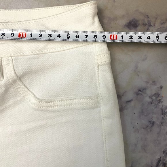 American Eagle Hi-Rise Jegging Jeans - Picture 15 of 16